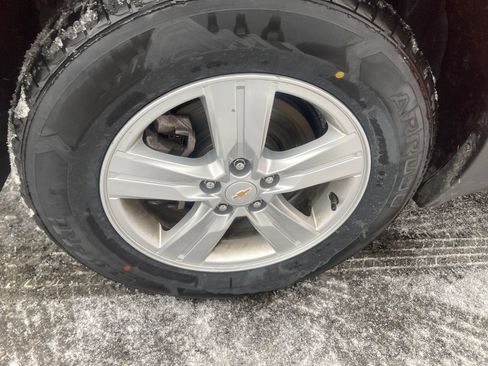 Used 2020 Chevrolet Trax LT w/ LT Convenience Package image 31