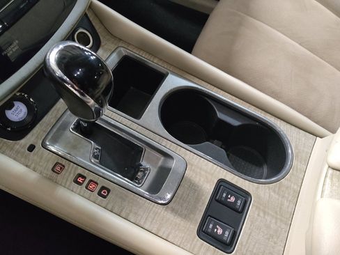 Used 2019 Nissan Murano SV w/ Premium Package image 26