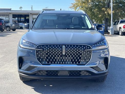 New 2026 Lincoln Aviator Premiere image 7