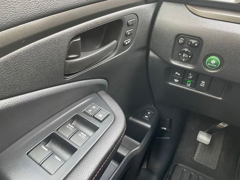 Certified 2025 Honda Passport TrailSport image 14