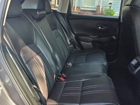 Used 2024 Honda HR-V EX-L image 15