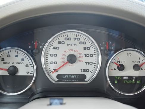 Used 2007 Ford F150 Lariat AWD/4WD image 19