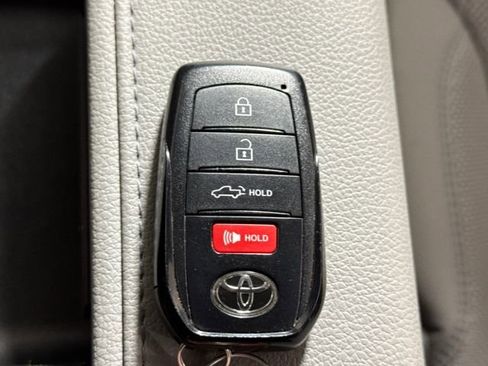 Used 2024 Toyota Tundra Limited image 41