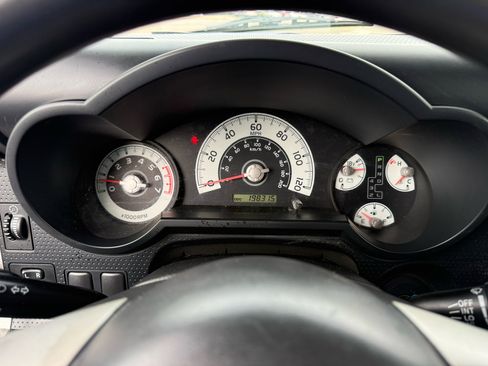 Used 2007 Toyota FJ Cruiser 2WD image 12