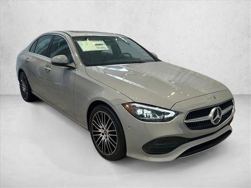 Used 2025 Mercedes-Benz C 300 4MATIC Sedan image 7
