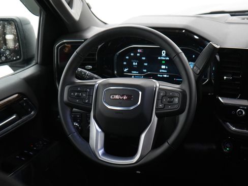 Used 2025 GMC Sierra 1500 Elevation w/ X31 Off-Road Package AWD/4WD image 14