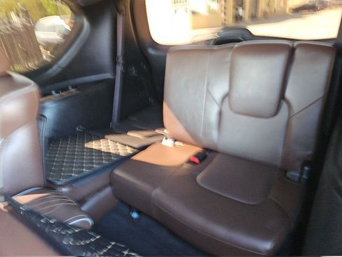 Used 2017 INFINITI QX80 Limited AWD/4WD image 29