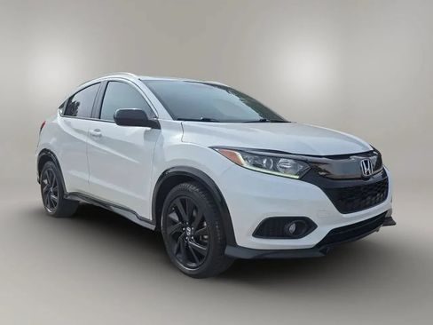 Used 2021 Honda HR-V Sport image 3
