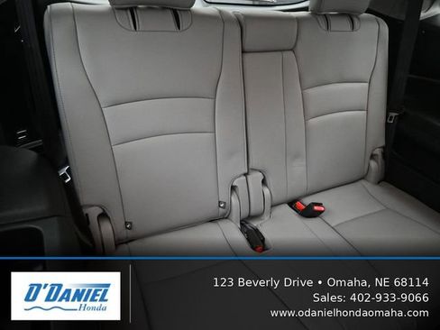 Used 2017 Honda Pilot Touring image 44
