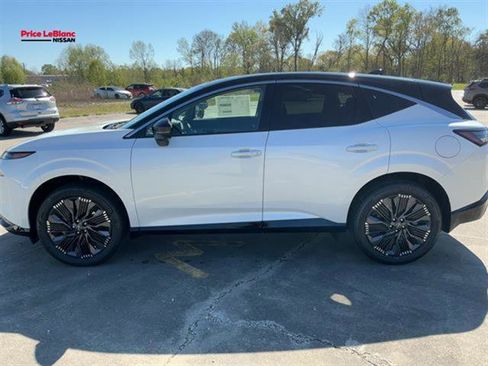 New 2026 Nissan Murano Platinum w/ Cargo Package AWD/4WD image 2