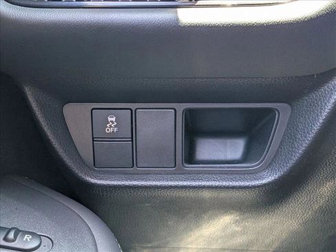 Used 2023 Honda HR-V EX-L image 16