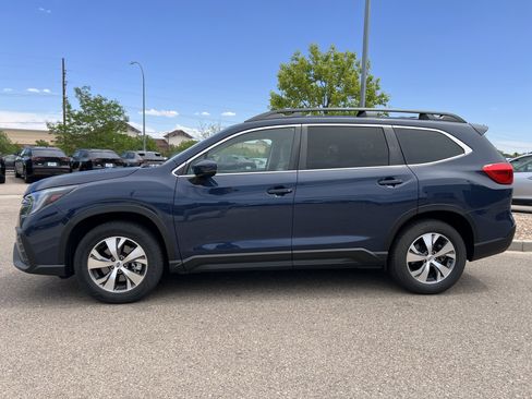 Used 2024 Subaru Ascent Premium w/ Convenience Package AWD/4WD image 12