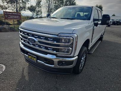 New 2026 Ford F350 Lariat w/ Lariat Ultimate Package