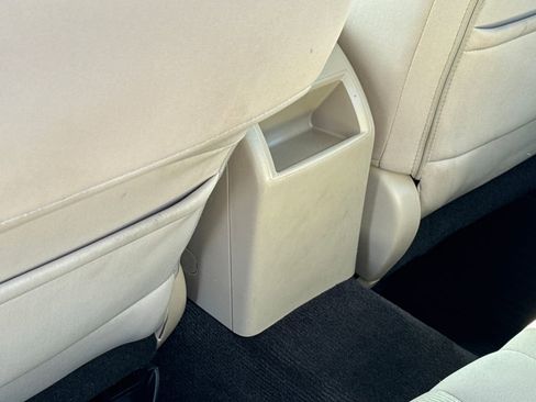 Used 2015 Subaru Legacy 2.5i Premium w/ Moonroof Package image 36