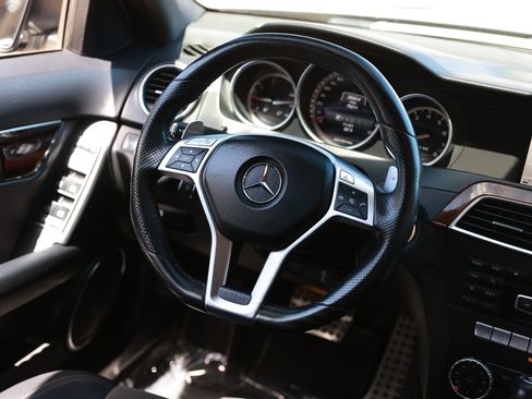 Used 2014 Mercedes-Benz C 63 AMG Sedan image 32