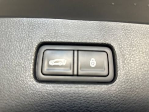 Used 2023 Genesis GV80 3.5T w/ Prestige Package AWD/4WD image 26