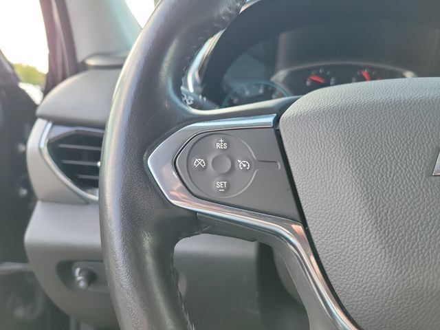 Used 2021 Chevrolet Traverse LT FWD image 17