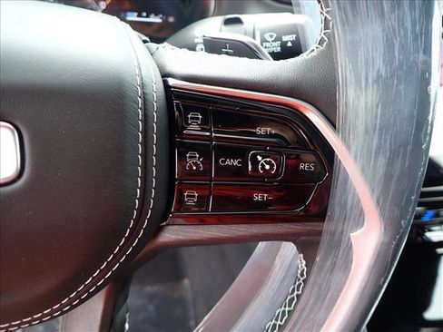 New 2025 Jeep Grand Cherokee Overland w/ Trailer Tow Package image 18