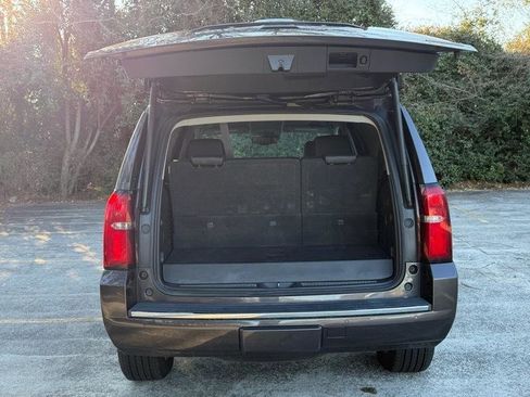 Used 2018 Chevrolet Tahoe Premier image 9