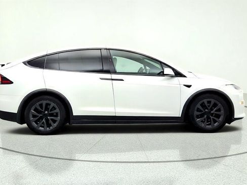 Used 2023 Tesla Model X AWD/4WD image 4