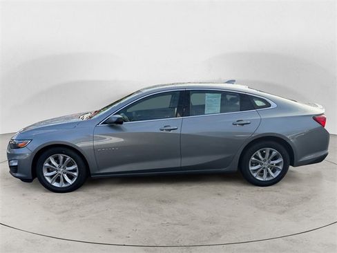Used 2024 Chevrolet Malibu LT image 2