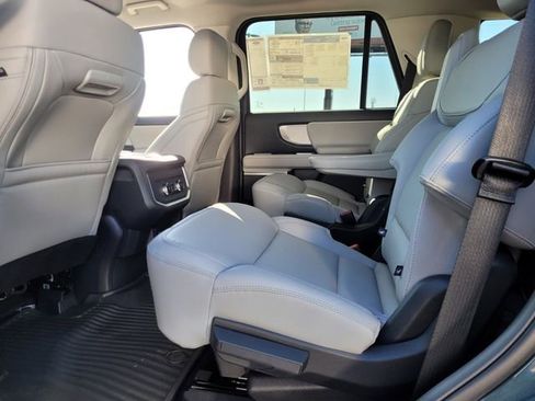 New 2026 Ford Expedition Active RWD image 35