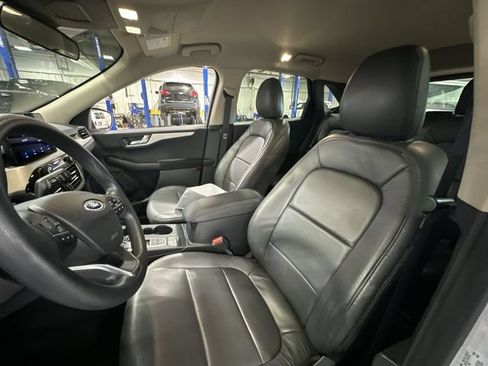 Used 2020 Ford Escape SE AWD/4WD image 17