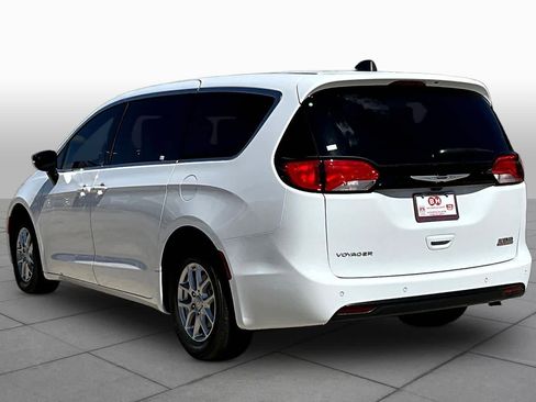 New 2026 Chrysler Voyager LX FWD image 13