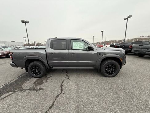 New 2026 Nissan Frontier SV w/ SV Convenience Package image 4