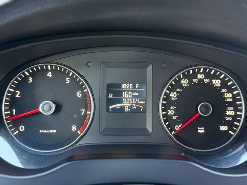 Used 2014 Volkswagen Jetta SE image 43