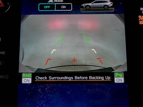 Used 2020 Subaru Outback Limited image 22