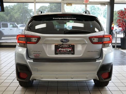 Used 2021 Subaru Crosstrek 2.0i Premium w/ Moonroof Package AWD/4WD image 16
