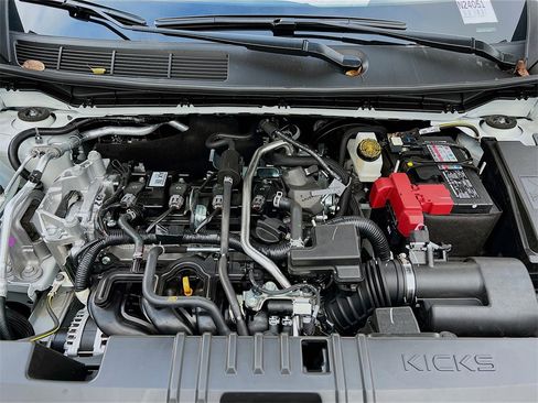 New 2026 Nissan Kicks SV image 29