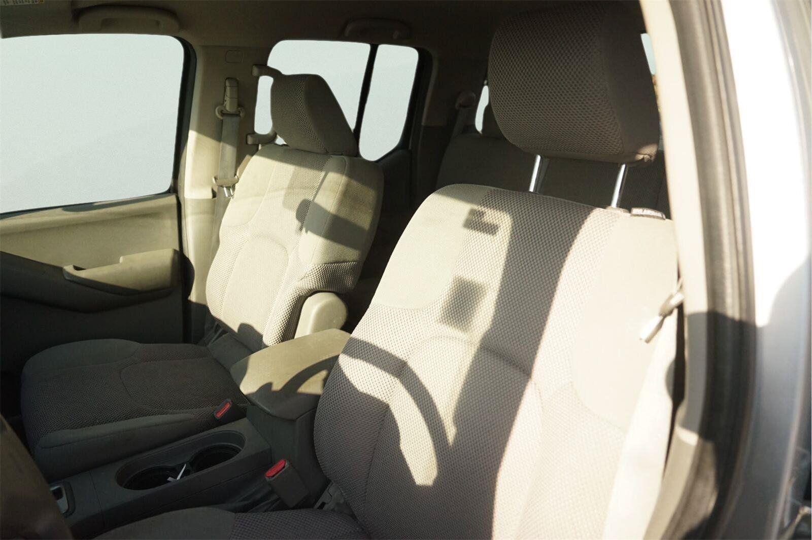 Used 2014 Nissan Frontier S RWD image 4