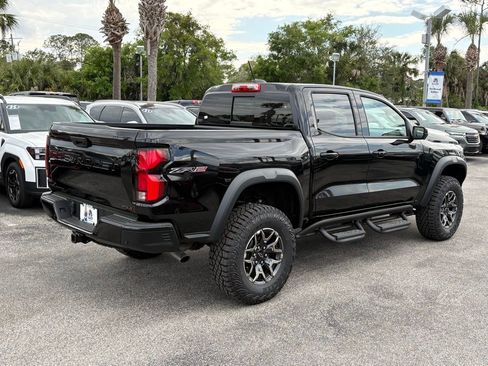 New 2026 Chevrolet Colorado ZR2 w/ Off-Road Front Bumper Package AWD/4WD image 7