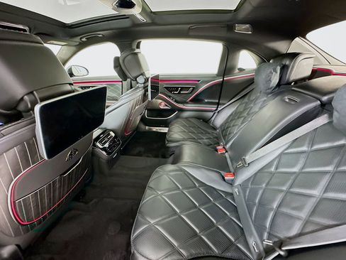 New 2026 Mercedes-Benz Maybach S 580 4MATIC image 27