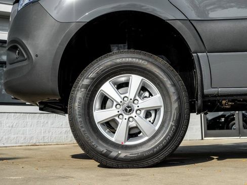 New 2025 Mercedes-Benz Sprinter 2500 image 4