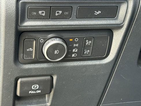 Used 2022 Ford F150 XLT w/ Equipment Group 302A High RWD image 22
