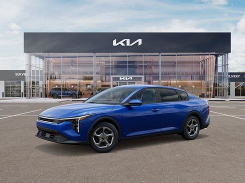 New 2026 Kia K4 FWD image 3
