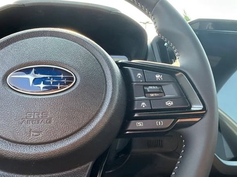 Used 2025 Subaru Forester Premium AWD/4WD image 8