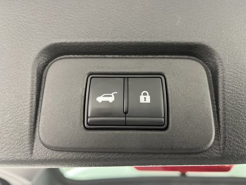 Used 2023 Nissan Rogue SV w/ SV Premium B Package AWD/4WD image 29