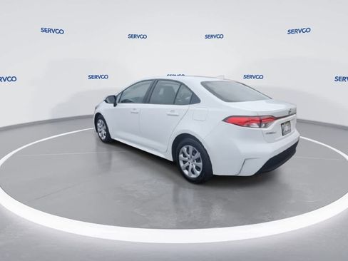 Used 2023 Toyota Corolla LE image 6