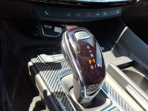 Used 2025 Cadillac CT5 V AWD/4WD image 32