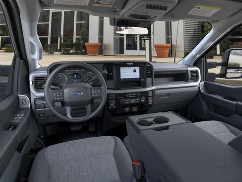 New 2026 Ford F250 XL w/ STX Appearance Package AWD/4WD image 9