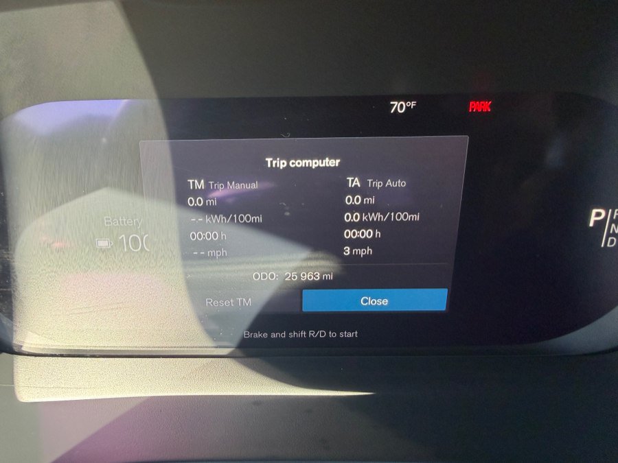 Used 2023 Volvo C40 P8 Recharge Plus AWD/4WD image 13