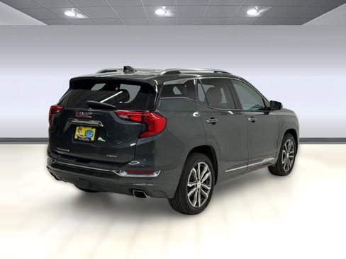 Used 2018 GMC Terrain Denali w/ Advanced Safety Package AWD/4WD image 7