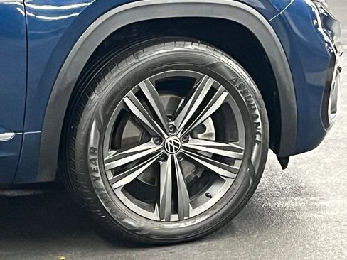 Used 2022 Volkswagen Atlas SEL R-Line AWD/4WD image 41