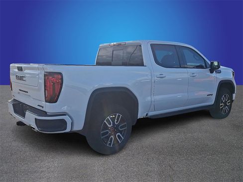 Used 2023 GMC Sierra 1500 AT4 w/ AT4 Premium Package image 4