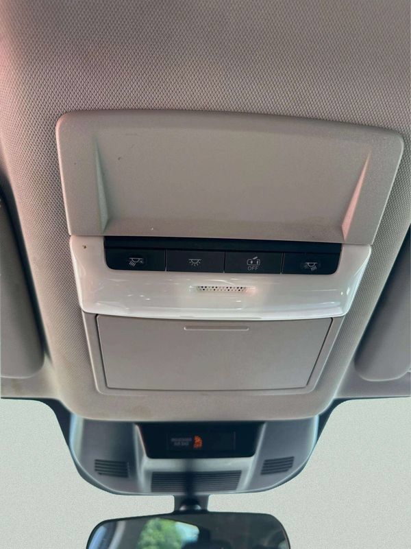 Used 2023 Nissan Rogue S FWD image 26