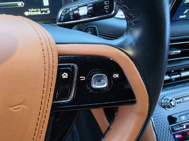 Used 2024 Lincoln Aviator Black Label w/ Jet Package AWD/4WD image 26
